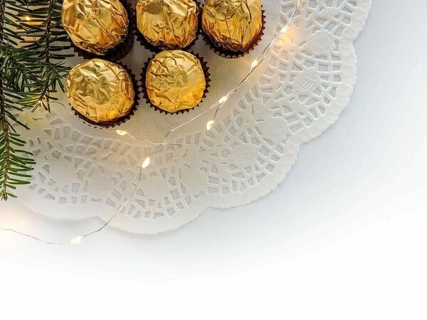 cokoladni muffini s ferrero kuglicom